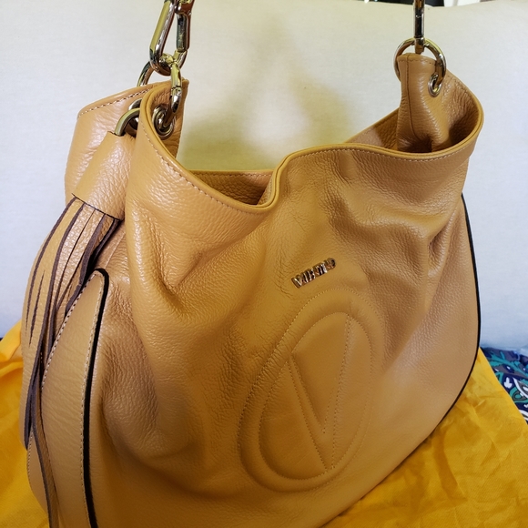 Mario Valentino Spa Designer Hand Bag - Picture 2 of 9